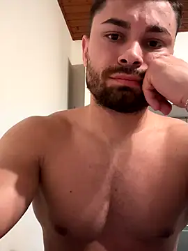 Snapshot of irimiea1729 chatting on 10-27-25, 12:26 irimiea1729 online show from 10-27-25, 12:26