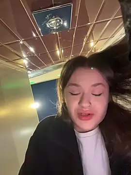 KittyQueeny online show from 10-16-25, 02:07