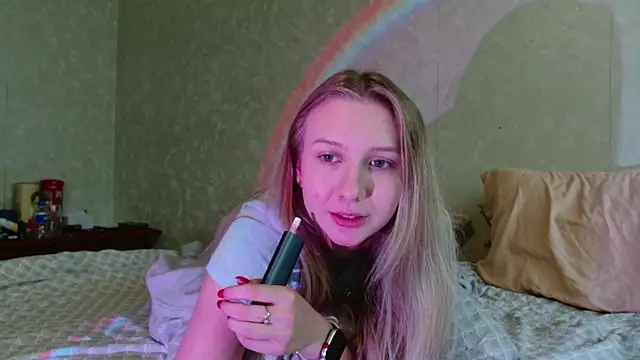 Snapshot of you_cant_forget chatting on 10-09-25, 01:42 you cant forget online show from 10-09-25, 01:42