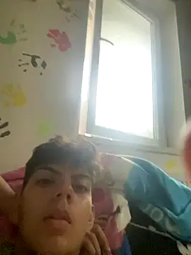 Snapshot of Cos_minn chatting on 11-09-25, 01:42 Cos minn online show from 11-09-25, 01:42