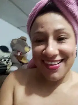 Snapshot of Angels_tomsop chatting on 12-01-25, 06:13 Angels tomsop online show from 12-01-25, 06:13