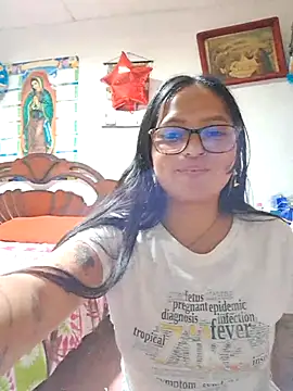 LunaHot 777 online show from 12-23-25, 02:42