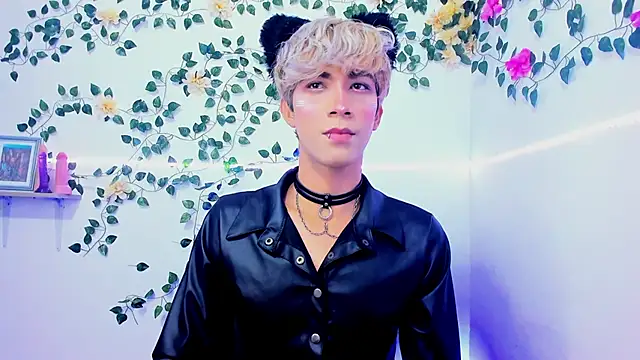 Cooperrosscute233 online show from 09-12-25, 07:47