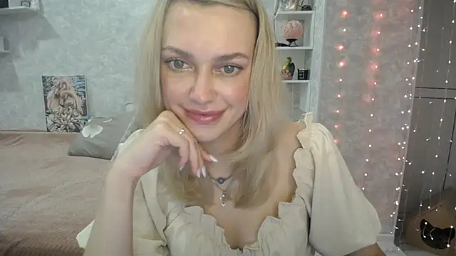 Snapshot of NickyAdamidi chatting on 09-20-25, 04:19 NickyAdamidi online show from 09-20-25, 04:19