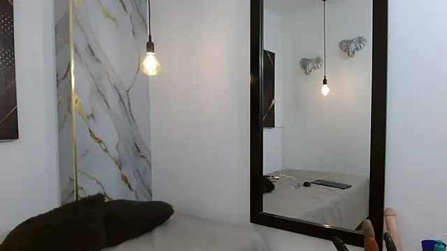 HannaHot 69 online show from 04-08-26, 12:05