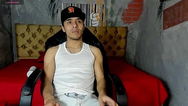 X Hache X online show from 10-24-25, 07:10