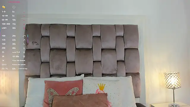 HarleyQueen666 online show from 10-23-25, 10:47