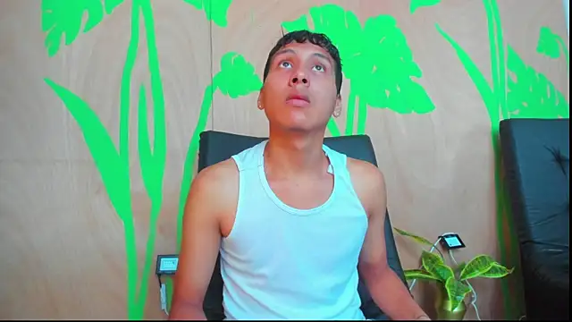 spicy adonhis online show from 03-31-26, 01:44