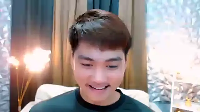 Snapshot of Mister_officer69 chatting on 09-27-25, 07:35 Mister officer69 online show from 09-27-25, 07:35