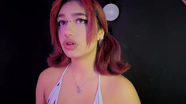 zoelight18 online show from 09-23-25, 04:26