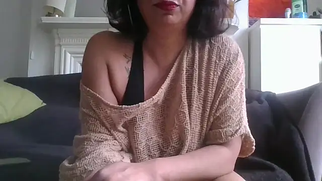 Tara-Kandy online show from 05-30-26, 07:00