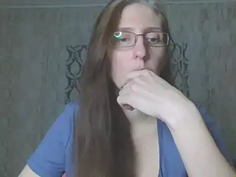 CandiCole online show from 11-23-25, 04:12