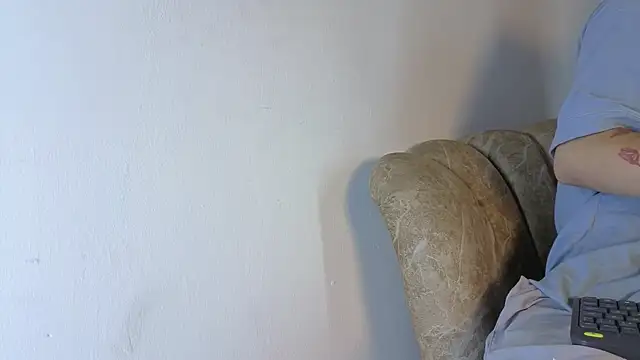  DantFox  online show from 12-15-25, 09:19