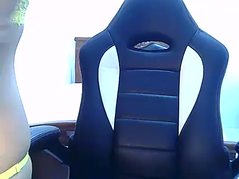 lovelynie123 online show from 09-21-25, 09:05