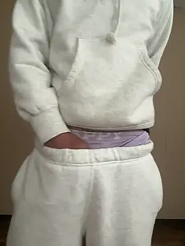 iikangi online show from 03-18-26, 10:24