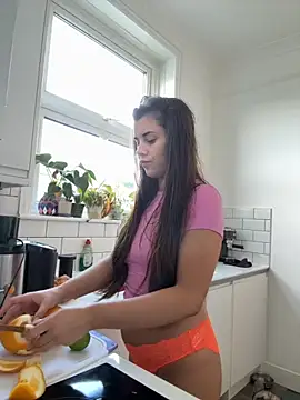 AlitaNova online show from 11-09-25, 10:02