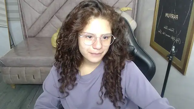 Velvet Moon V online show from 11-24-25, 01:22