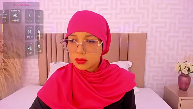 naishaa  online show from 05-23-26, 06:34