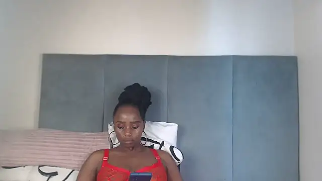 Jah-Queen online show from 01-14-26, 04:23