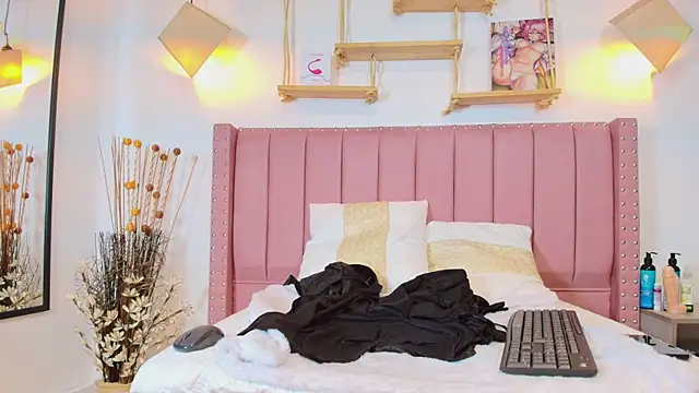 Blushhabex online show from 10-20-25, 01:33