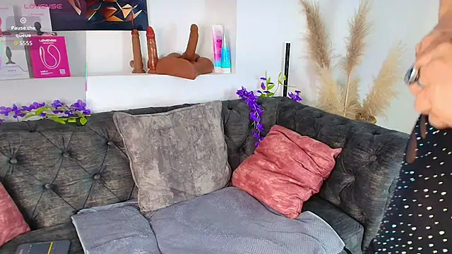 may wood online show from 09-24-25, 12:08