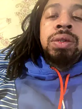 Snapshot of PittsburghKing chatting on 12-15-25, 05:28 PittsburghKing online show from 12-15-25, 05:28