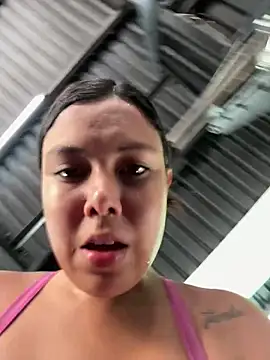 Snapshot of LICEET chatting on 09-30-25, 02:33 LICEET online show from 09-30-25, 02:33