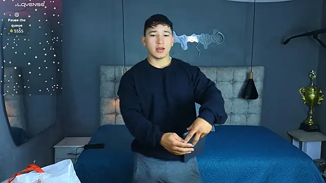 Horny nick18 online show from 10-28-25, 09:35