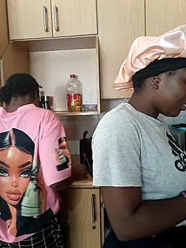 SweetHoney21  online show from 02-01-26, 10:36