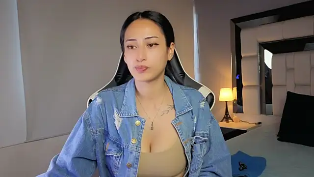 Adhara7 online show from 03-20-26, 09:41