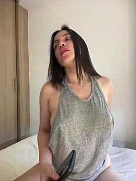 karinasantos  online show from 03-20-26, 03:39