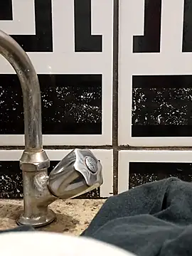 Gusttavotesudoxxvvc online show from 10-24-25, 03:36