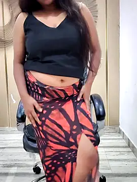 monika 555 online show from 11-18-25, 07:51