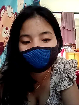 Snapshot of babyjunee12 chatting on 02-18-26, 08:10 babyjunee12 online show from 02-18-26, 08:10