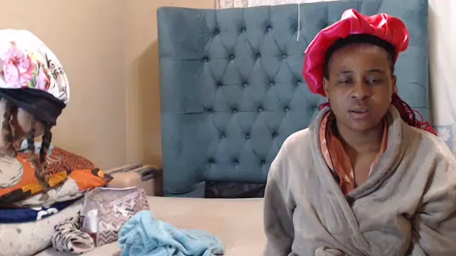 EbonyEssence online show from 05-21-26, 10:28