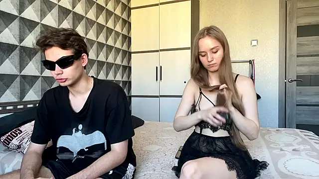 merycouple online show from 01-08-26, 02:47