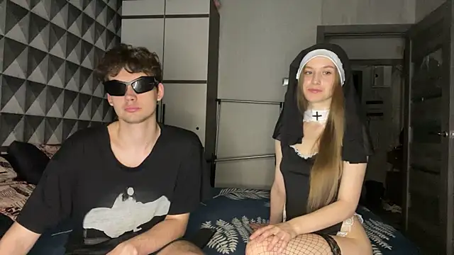 merycouple online show from 04-23-26, 08:22