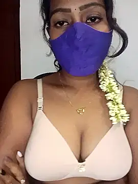 Snapshot of Tamil_kavinila chatting on 12-04-25, 05:06 Tamil kavinila online show from 12-04-25, 05:06