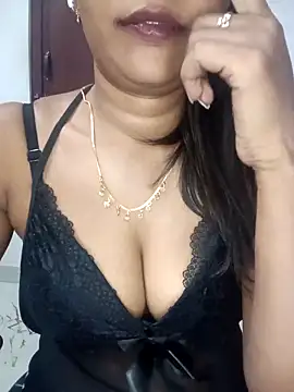 Tamil kavinila online show from 03-08-26, 04:55