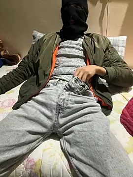 Yasar-Xxxl online show from 02-26-26, 12:31