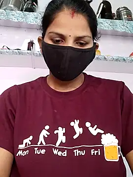 poojam93 online show from 11-30-25, 03:43