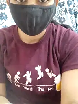 poojam93 online show from 04-07-26, 04:18