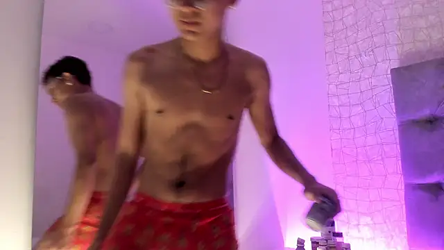 Snapshot of Lucien_Gray_ chatting on 12-03-25, 02:59 Lucien Gray online show from 12-03-25, 02:59