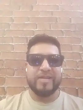 facha28 online show from 12-20-25, 06:04