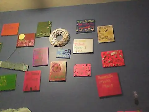 sarahkat86 online show from 10-07-25, 12:52