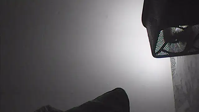 sarahkat86 online show from 11-12-25, 12:38