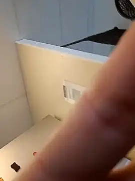 sarahkat86 online show from 12-03-25, 06:50