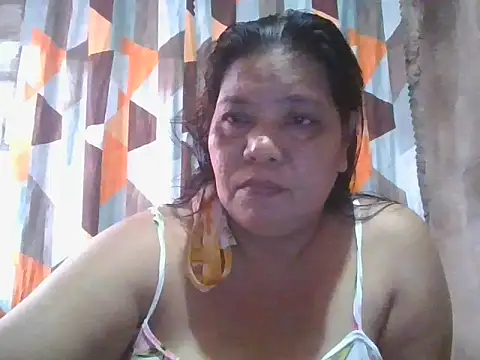 Snapshot of xxbernxxx chatting on 04-23-26, 12:01 xxbernxxx online show from 04-23-26, 12:01