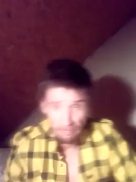 Snapshot of Salon1986 chatting on 09-13-25, 03:28 Salon1986 online show from 09-13-25, 03:28