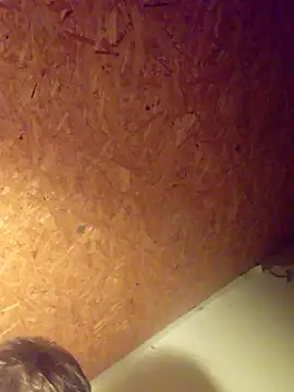 Snapshot of Salon1986 chatting on 10-28-25, 10:45 Salon1986 online show from 10-28-25, 10:45